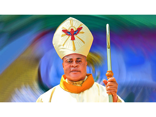 Būsimasis kardinolas P. Okpaleke: „Viskas išeina į gera mylintiems Dievą“